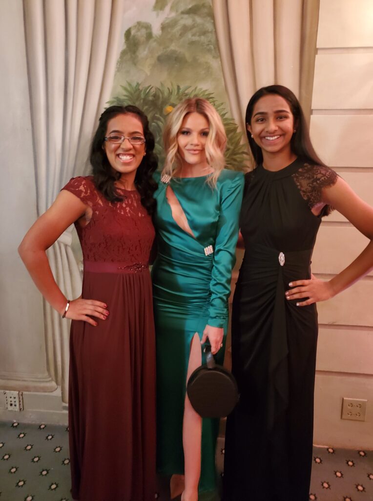 78458014 10217677234096600 8742621156114169856 N